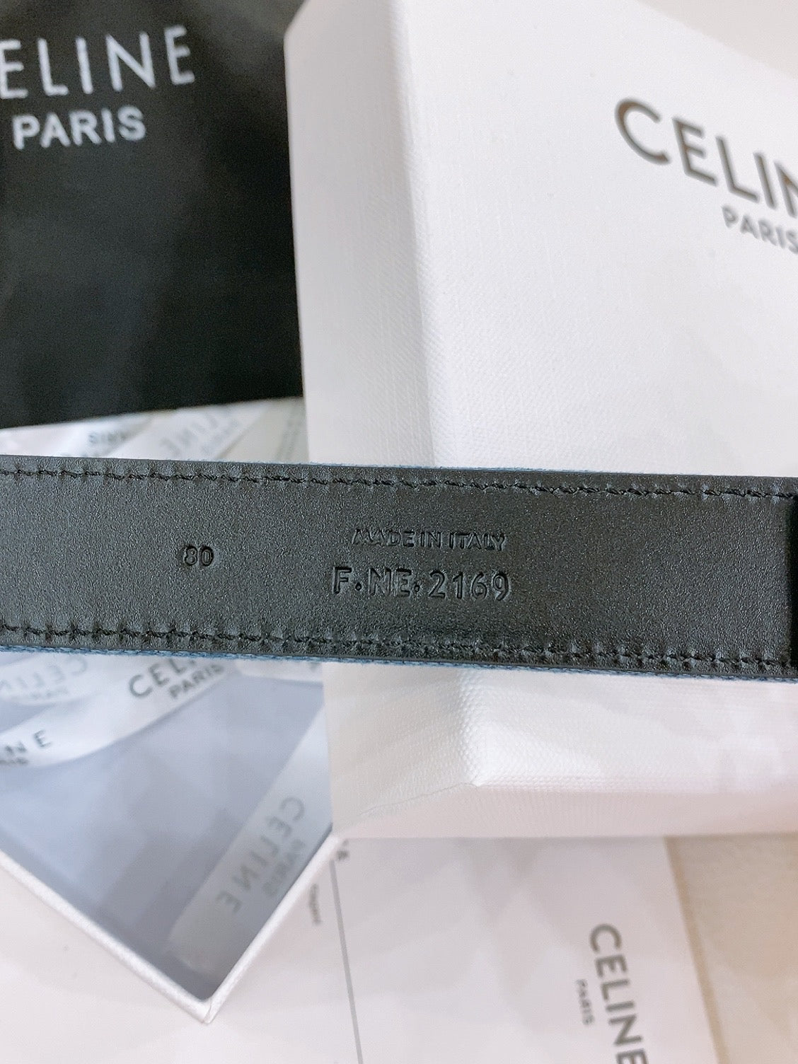 CELINE 25S BELT TRIOMPHE TAURILLON 25MM IN BLACK CALFSKIN AND DENIM 558342
